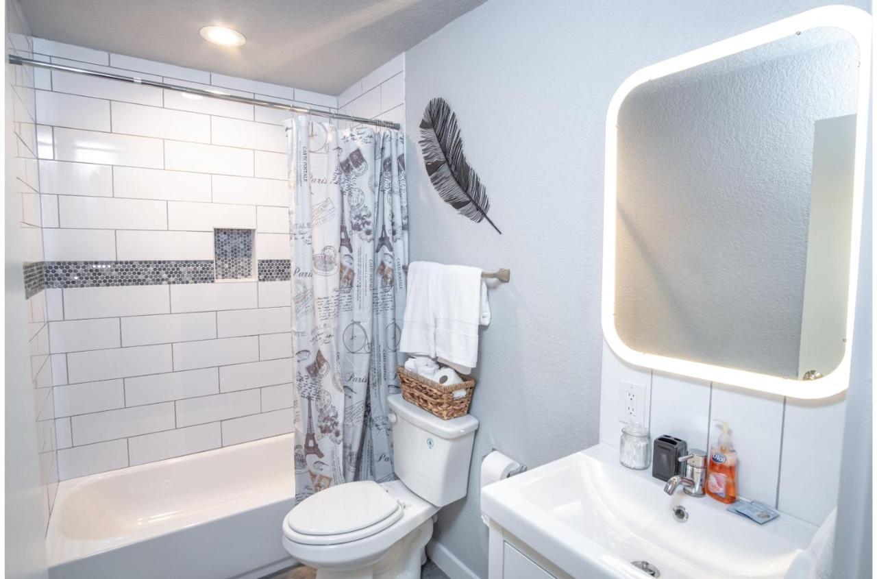 Сasa de vacaciones Stylish 4 Br2ba Renovated Near Downtown San Antonio